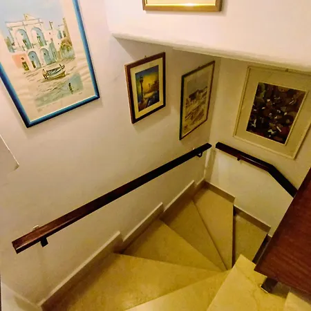 La Di Odisseo Tatil Evi